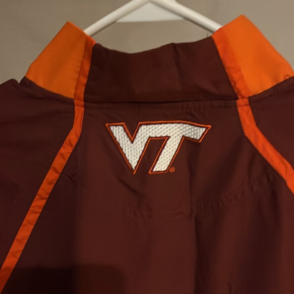 Virginia Tech Hokies  Nike zip up jacket